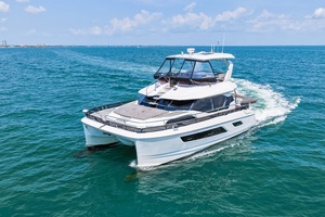 2021 44 Aquila MY Memories Not Dreams Port Profile