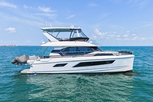 2021 Aquila 44 Yacht thumbnail 1