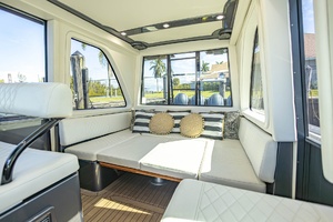 52FT (15.85M) GULF CROSSER