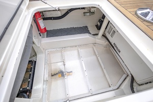 52FT (15.85M) GULF CROSSER