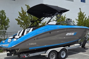 Photo 6028240 for 2022 Yamaha Boats 255XD  