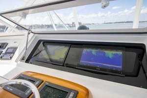 2007 Viking 52 Convertible thumbnail 6
