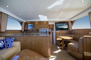 2007 Viking 52 Convertible thumbnail 11