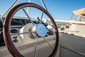 2004 Navigator 5700 Rival Pilothouse thumbnail 11