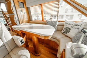 2004 Navigator 5700 Rival Pilothouse thumbnail 25