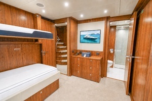 2014 Sunseeker 131 thumbnail 42