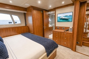2014 Sunseeker 131 thumbnail 31