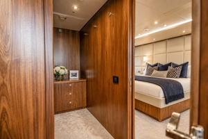 2014 Sunseeker 131 thumbnail 17