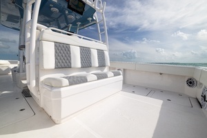 2023 Invincible 37 Catamaran thumbnail 33