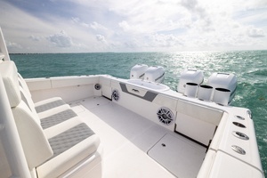 2023 Invincible 37 Catamaran thumbnail 37