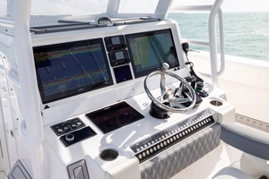 2023 Invincible 37 Catamaran thumbnail 23