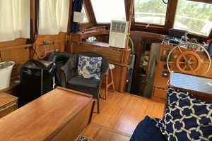 43ft Albin Yacht For Sale