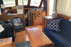 43ft Albin Yacht For Sale