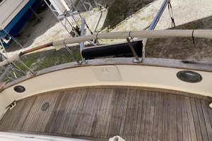 43ft Albin Yacht For Sale