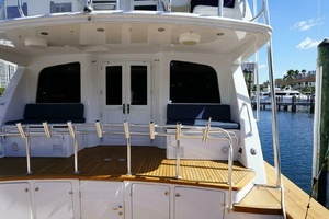 2005 Sea Force IX Enclosed Flybridge thumbnail 75