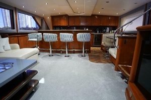 2005 Sea Force IX Enclosed Flybridge thumbnail 10