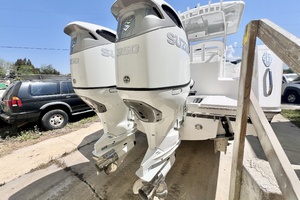 35FT (10.67M) STAMAS Worth Avenue Yachts