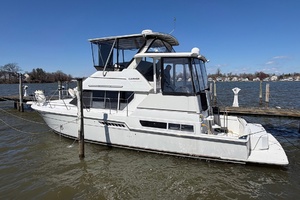 Noah Genda 40ft Carver Yacht For Sale
