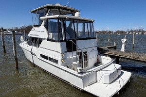 Noah Genda 40ft Carver Yacht For Sale