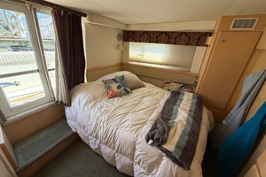 Noah Genda 40ft Carver Yacht For Sale