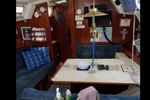 34ft Hunter Yacht For Sale