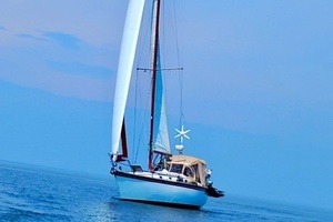 1983 Hunter 34 thumbnail 15