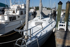 1996 Catalina 36 Mk II thumbnail 3