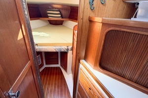 1996 Catalina 36 Mk II thumbnail 47