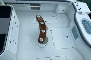 42FT (12.8M) YELLOWFIN