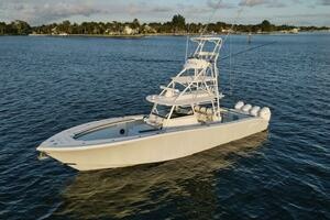 2019 Yellowfin 42 Offshore thumbnail 1