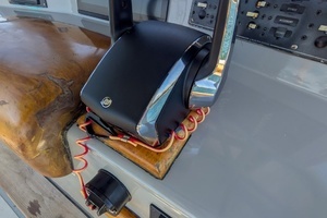 1995 Ocean Master 34 thumbnail 14