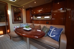 2004 Sea Ray 390 Sundancer thumbnail 25