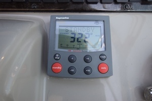 2004 Sea Ray 390 Sundancer thumbnail 19