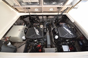 2004 Sea Ray 390 Sundancer thumbnail 40