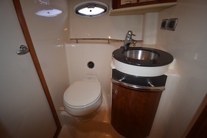 2004 Sea Ray 390 Sundancer thumbnail 35