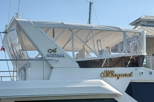 2006 Altima Motor Yacht thumbnail 3
