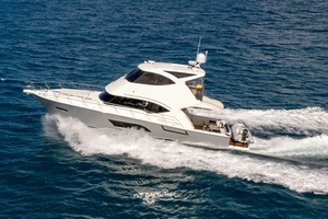 2015 Riviera 53 Enclosed Bridge thumbnail 15