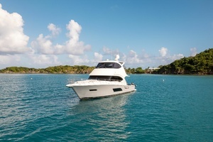 2015 Riviera 53 Enclosed Bridge thumbnail 7