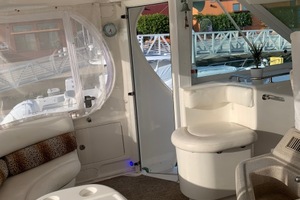 R Sea Cat 42ft Sea Ray Yacht For Sale