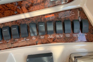 R Sea Cat 42ft Sea Ray Yacht For Sale