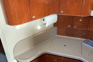 2004 Sea Ray 390 Motor Yacht thumbnail 49