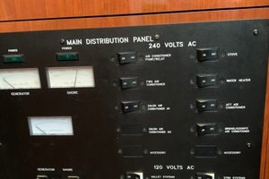 R Sea Cat 42ft Sea Ray Yacht For Sale