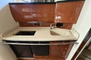 2002 Sea Ray 36 Sundancer thumbnail 23