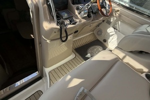 2002 Sea Ray 36 Sundancer thumbnail 19