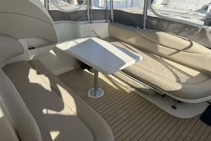 2002 Sea Ray 36 Sundancer thumbnail 12