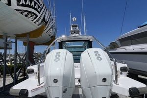 2023 Axopar 28 CABIN thumbnail 13