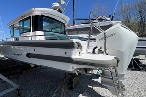 2023 Axopar 28 CABIN thumbnail 12