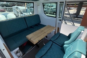 2023 Axopar 28 CABIN thumbnail 37