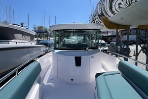 2023 Axopar 28 CABIN thumbnail 29