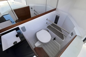 2023 Axopar 28 CABIN thumbnail 44